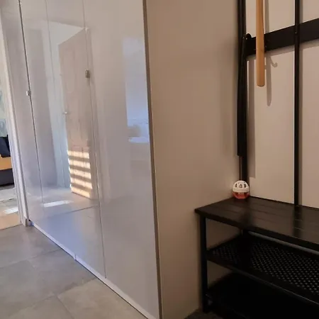 Lodz, Atlas Arena, Manufaktura, Zoo, Parking *