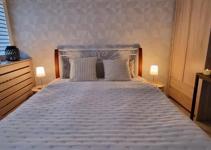 Lodz, Atlas Arena, Manufaktura, Zoo, Parking Lägenhet