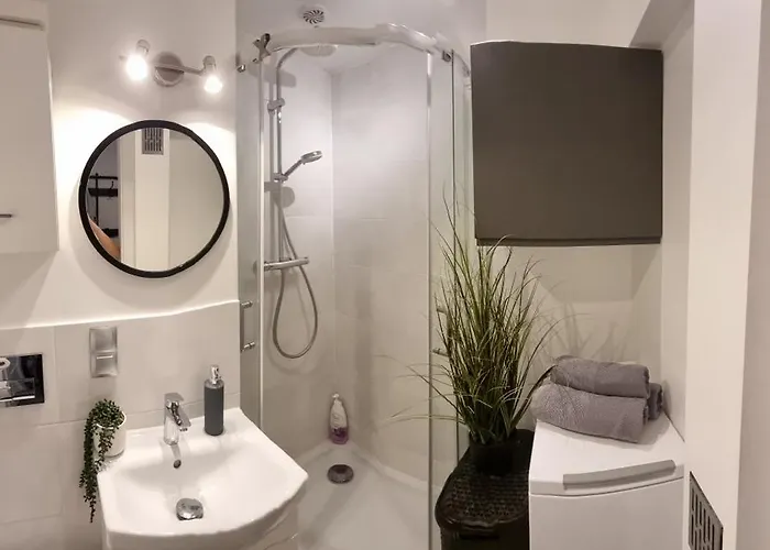 Lodz, Atlas Arena, Manufaktura, Zoo, Parking Lägenhet Łódź